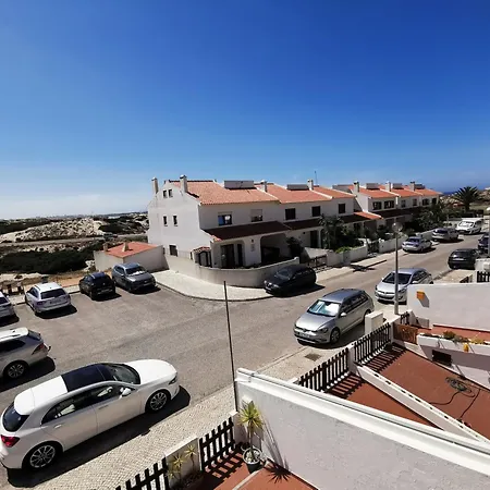 Holiday home Beach House Surfing Peniche Baleal