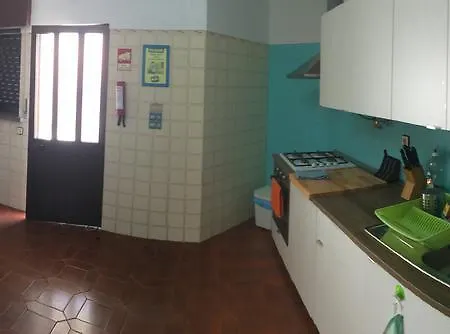 House Surfing Peniche *